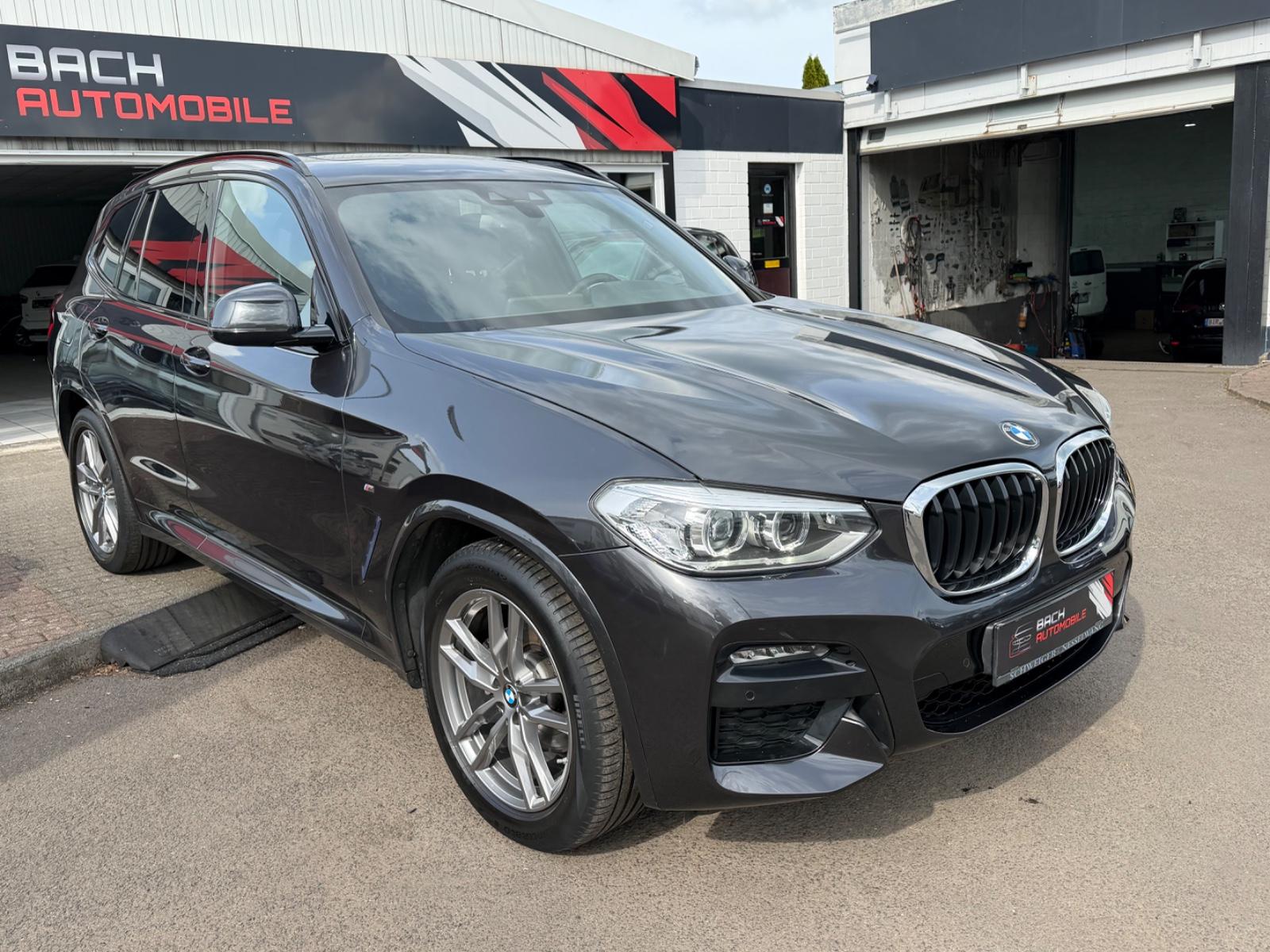 BMW X3 xDrive 20 d M Sport Leder Panorama