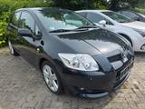 Toyota Auris D-CAT - Toyota Auris: D Cat