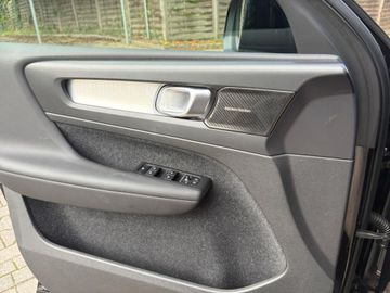 Volvo XC40 - 11