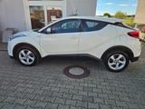 Toyota C-HR Flow*NAVI*ACC*R-KAMERA*SPURHALTE*TOTWINKEL - gebrauchte Toyota C-HR aus dem Jahr 2017