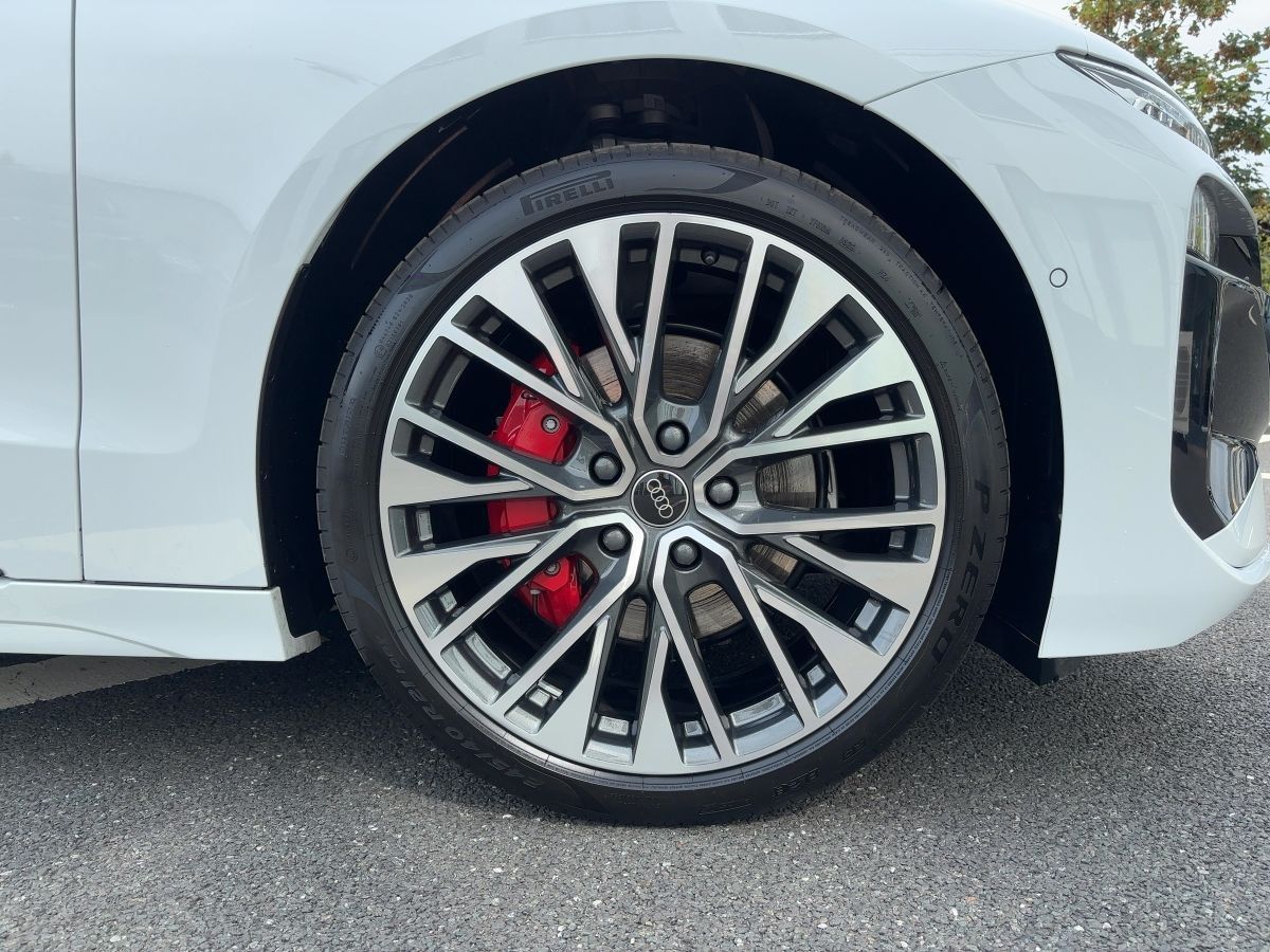Audi A6 e-tron - Bild 15