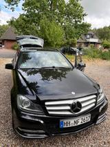 Mercedes-Benz 250 - Mercedes-Benz 250 mit Panoramadach