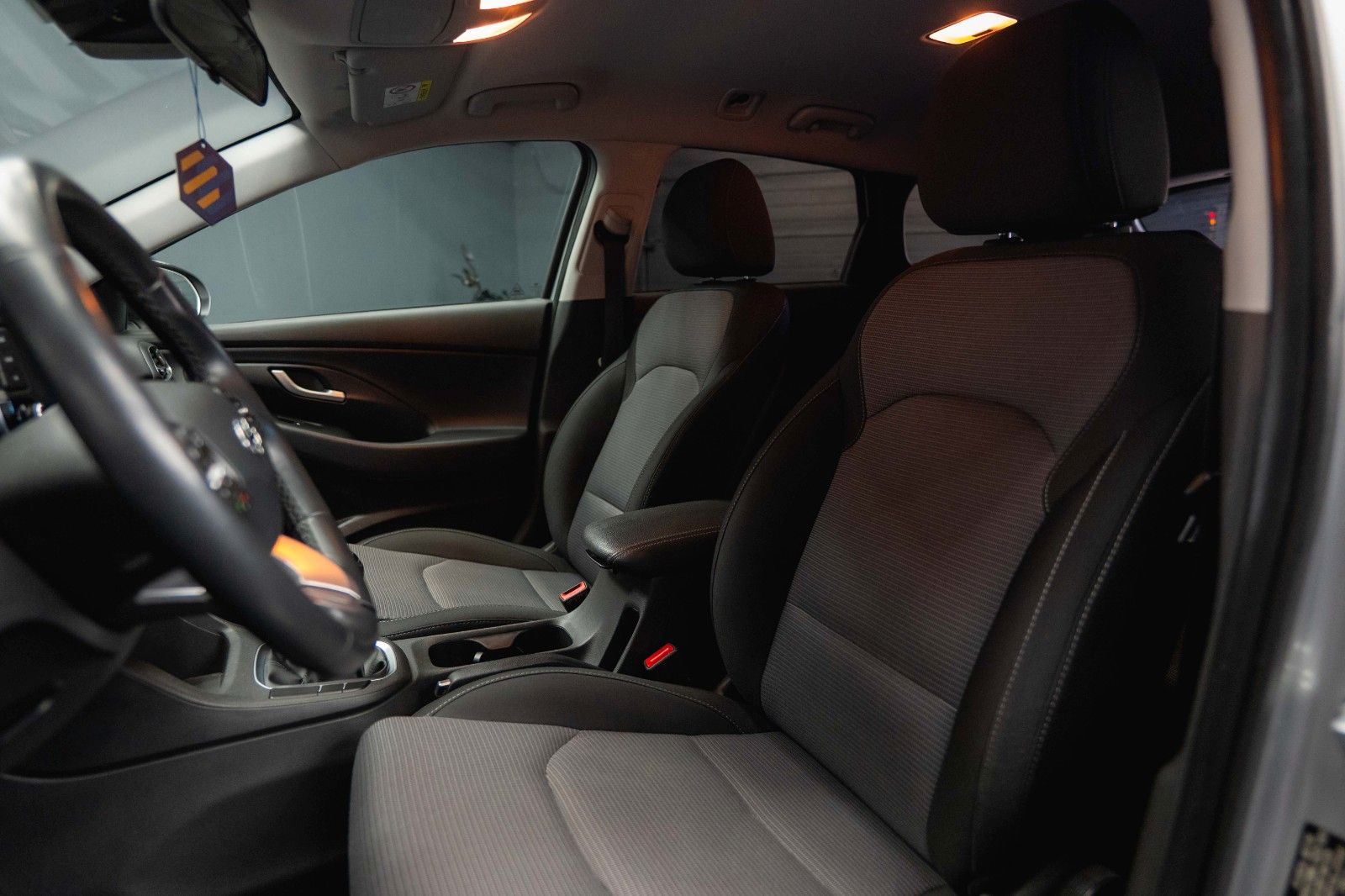 Fahrzeugabbildung Hyundai i30 cw Select Sport *1.Hand*Top Zustand*Klima*