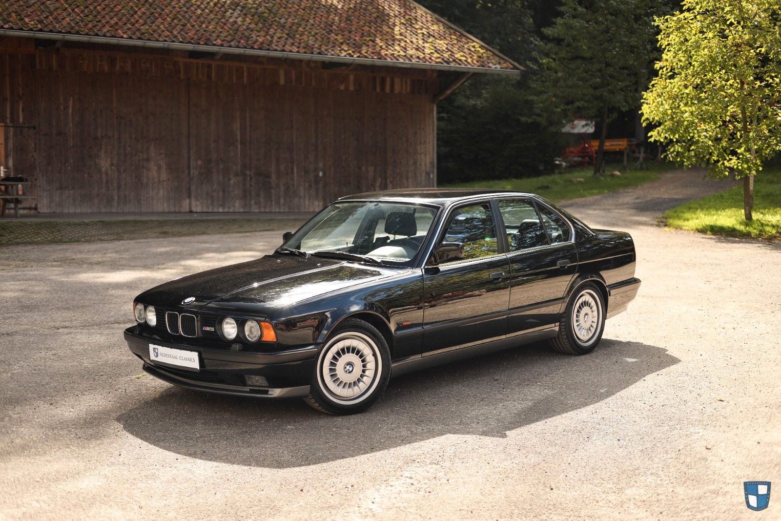 BMW M5 E34
