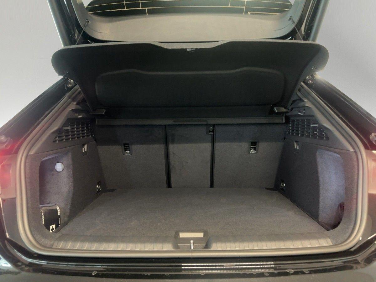 Audi S3 Sportback TFSI S tronic S LINE/NAV/KAMERA/ACC
