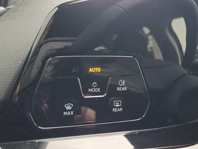 Volkswagen Golf VIII Life 1,5 eTSI DSG ACC APP LED Standhzn, миниатюра 20