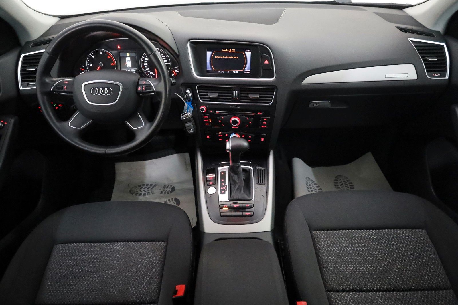 Fahrzeugabbildung Audi Q5 2.0 TDI quattro,Xenon,SH,Panorama SR+WR