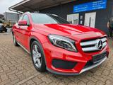 Mercedes-Benz GLA 220 AMG-Line 4Matic Navi SHZ PDC Panorama - rote Mercedes-Benz GLA 220