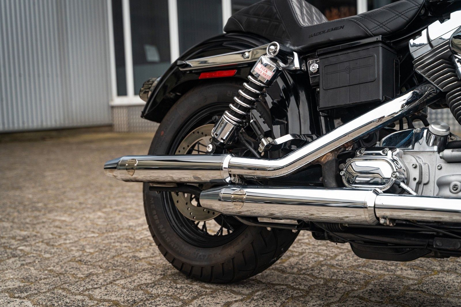 Fahrzeugabbildung Harley-Davidson DYNA SUPER GLIDE CUSTOM  FXDCI - PENZL - APE