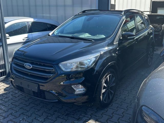 Ford Kuga 1.5 TDCI ST-Line Aut./Kamera/Navi/KeyGo/Xen
