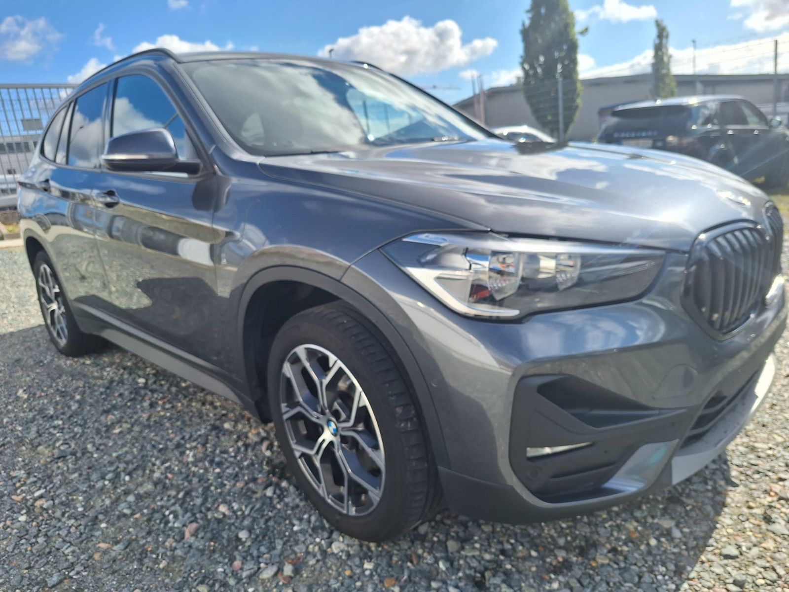 BMW X1 18dA SDRIVE ADVANTAGE * NAVIGATION * 150PS imagem 3