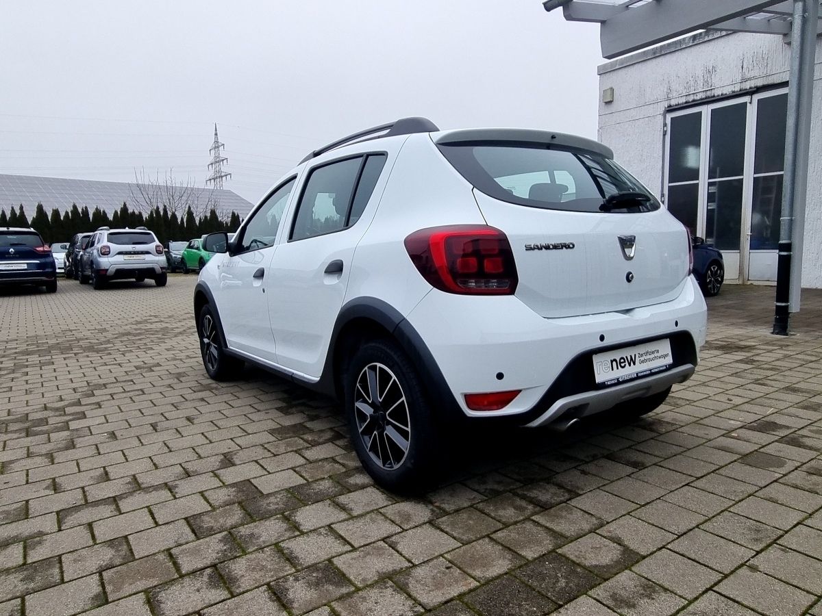 Fahrzeugabbildung Dacia Sandero Stepway Prestige TCe 100