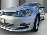 Volkswagen Golf Lounge VII 1.2 TSI BMT Klima Sitzheizung - Volkswagen Golf mit Benzin-Antrieb: 1.2