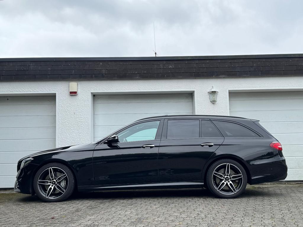 Mercedes-Benz E 43 AMG