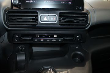 Fahrzeugabbildung Citroën Berlingo PureTech 130 S&S Feel Pack M