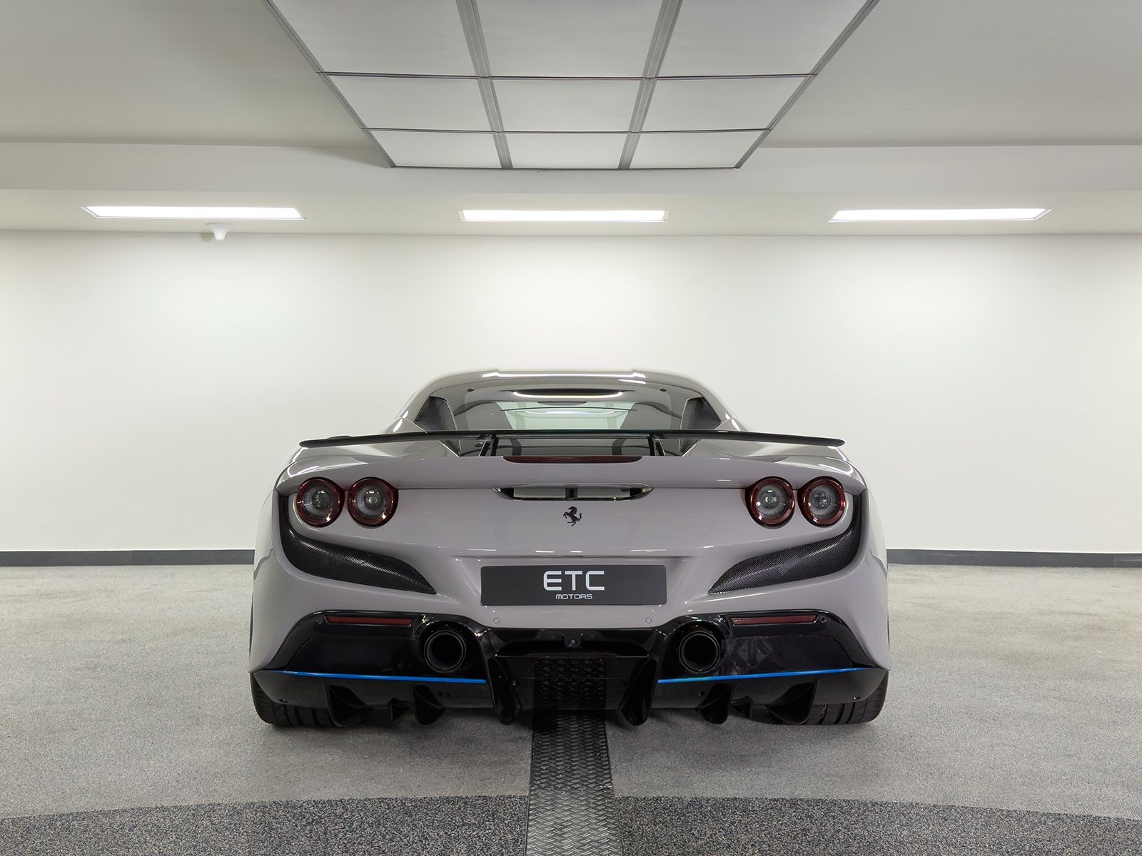 Ferrari F8 TRIBUTO*NOVITEC*1 OF 1 Limited Edition* foto 8