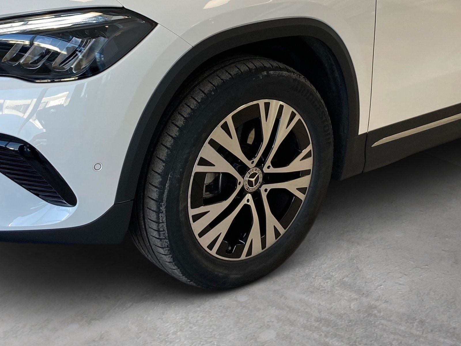 Fahrzeugabbildung Mercedes-Benz GLA 200 Progressive*Totwinke*LED*Kamera*CarPlay*