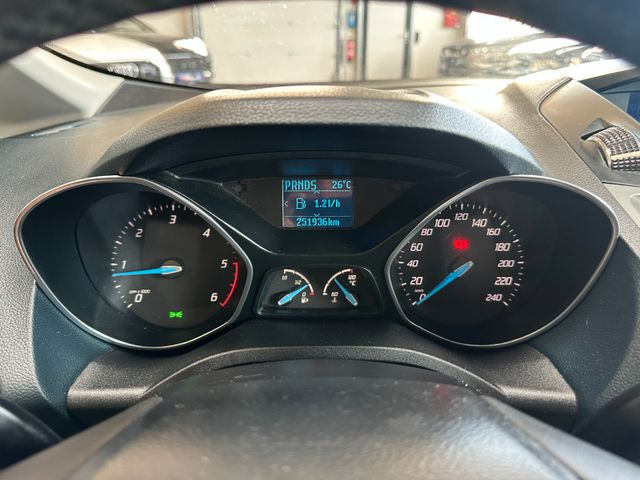 Ford Grand C-Max Grand *PDC*Klima*Navi*SitztHZ*Tempo*