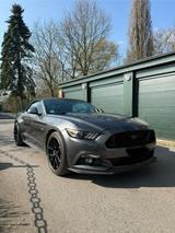 Ford Mustang GT Cabrio - Ford Mustang in Krefeld