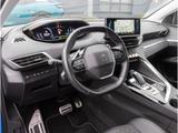 Peugeot 3008 Hybrid 225 e-EAT8 ROADTRIP +SHZ+NAV+RFK+MET - Peugeot 3008 Roadtrip mit Hybrid-Antrieb (Benzin/Elektro)