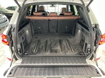 Fahrzeugabbildung BMW X5 M50d ACC Belüft 360° FondEnt TV SkyLounge DAB
