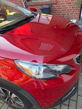 Peugeot 2008 Panoramadach, scheckheftgepflegt - Peugeot mit Diesel-Antrieb: Limousine, Schaltgetriebe