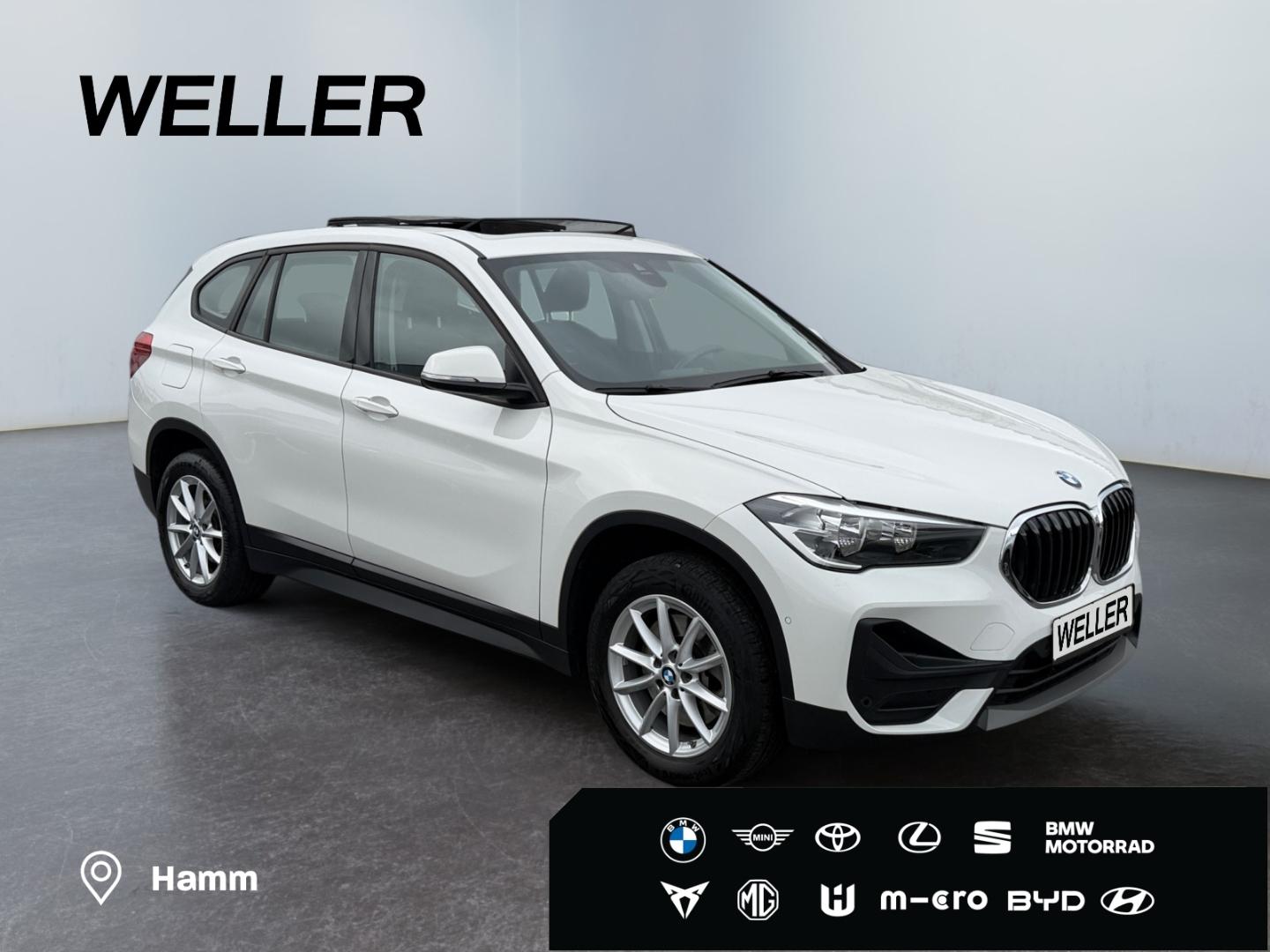 BMW X1 sDrive 20 i *Sportsitze*Pano*SHZ*HiFi*PDC*BT*