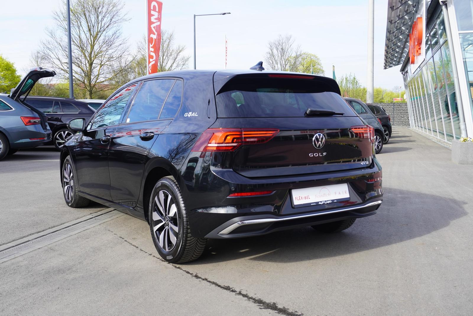 Volkswagen Golf VIII 1.5 eTSI Goal DSG LED Navi App-Connect, миниатюра 7