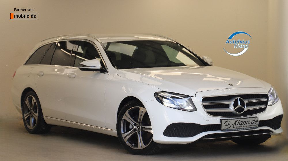 MERCEDES-BENZ E 220d T 194 PS 9G Multibeam R-Cam AHK