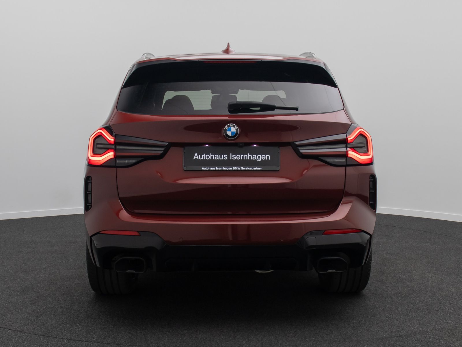 Fahrzeugabbildung BMW X3 M40d Panorama Kamera DAB H/K AHK Komfort 20"