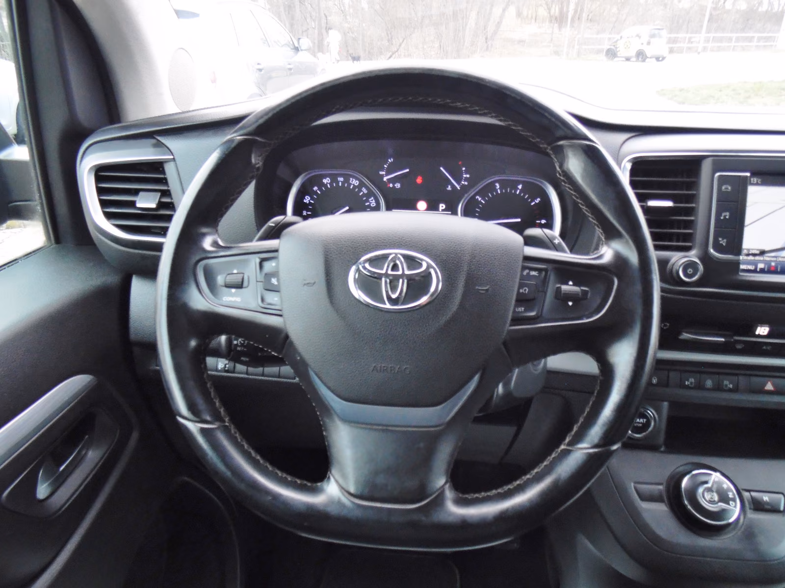 Toyota Proace Verso L2 Executive/STHZ+SHZ/AHK/Leder/Nav