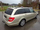 Mercedes-Benz C 180 C -Klasse  T CGI BlueEfficiency/Euro 5 - mit Benzin-Antrieb: Beige, Kombi, mit Klimaautomatik