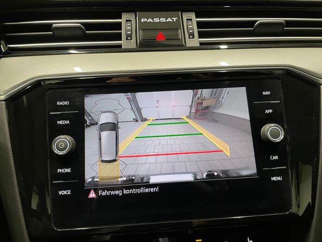 Passat Variant Business 1.5 TSI DSG LED RFK ACC