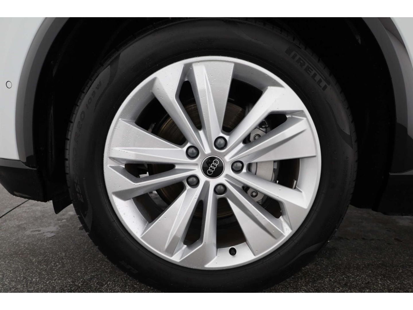 Audi Q6 e-tron - Bild 8