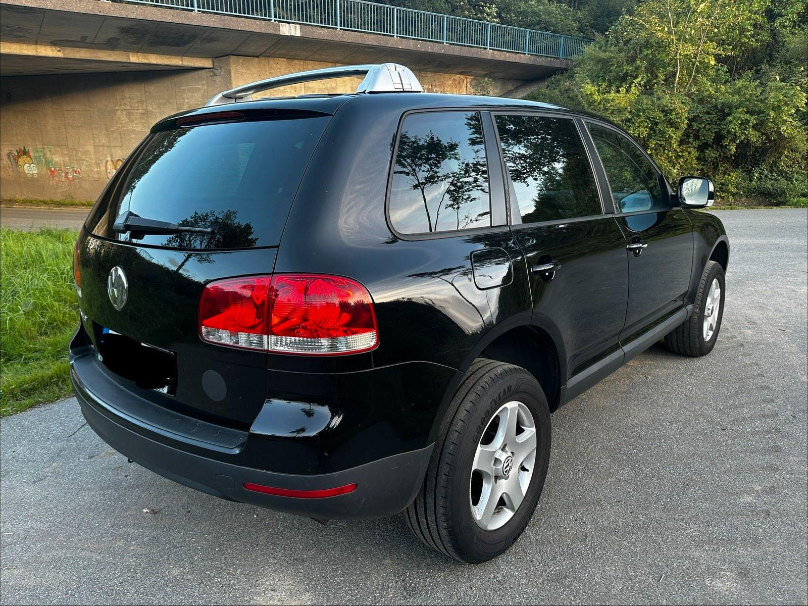 Volkswagen Touareg 2005 — photo 8