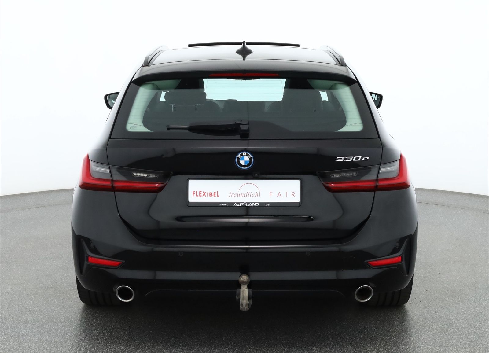 BMW 330e Touring Sport Line Leder AHK Panorama Navi foto 4