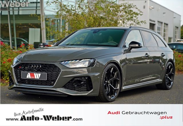 Audi RS4 COMP+ SCHALENSITZ EXCLUSIVE HuD PANO CARBON