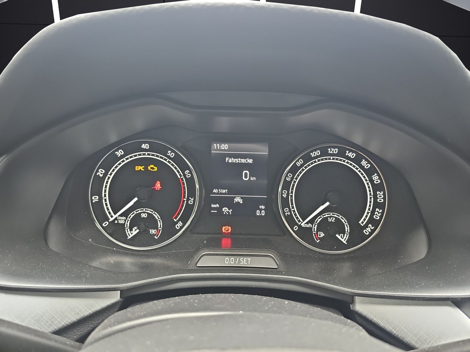 Fahrzeugabbildung SKODA Scala Tour 1.0 TSI ACC KAMERA LED