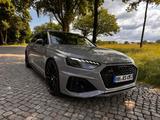 Audi RS-Dynamik, Keramikbremse, Sportabgas, B&O, VOLL