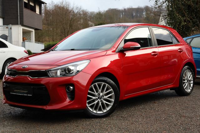 Kia Rio 1.2 Dream Team/KAMERA/NAVI/CARPLAY/SHZ/