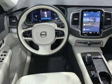 Volvo XC90 - 12