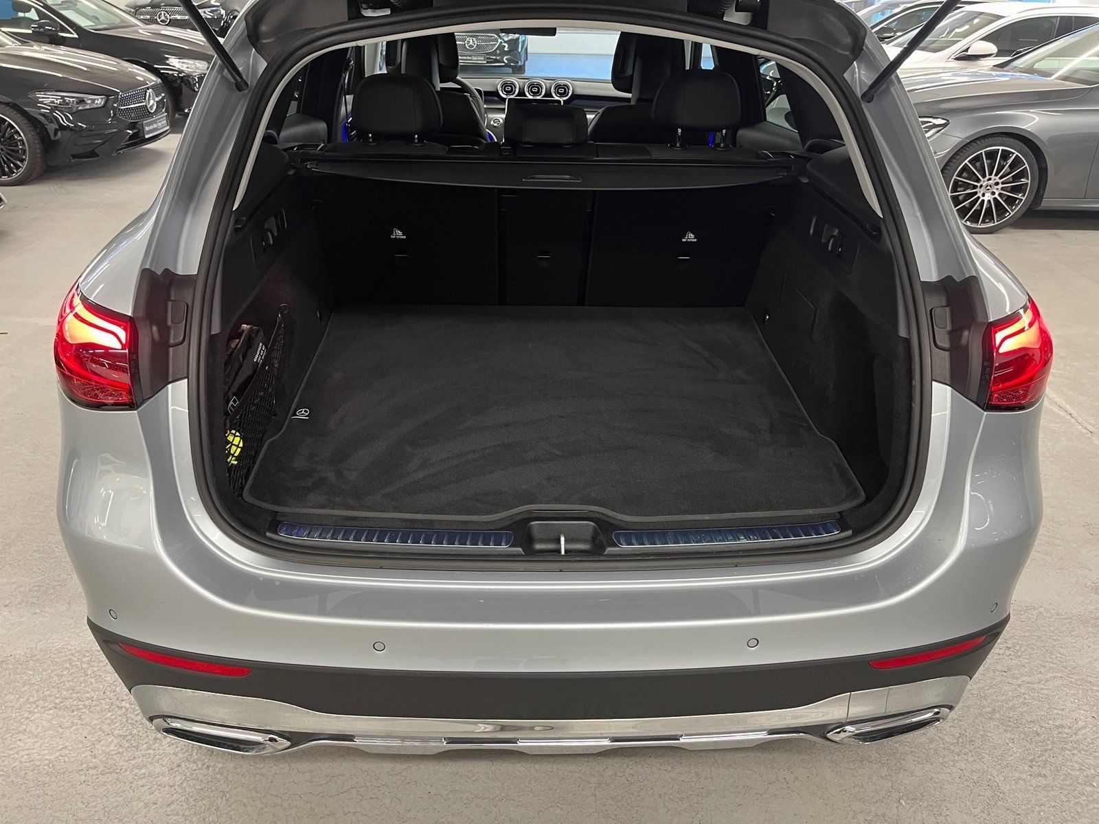 Fahrzeugabbildung Mercedes-Benz GLC 220 d 4M Avantgarde*Kamera*Totwinkel*Ambient