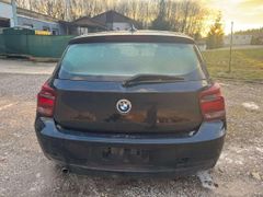 Fahrzeugabbildung BMW 120 120 d Automatik Motorschaden