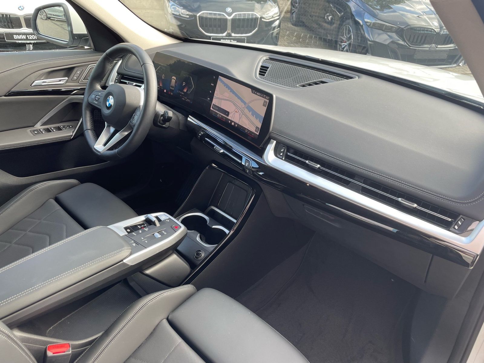BMW X1 xDrive20d xLine AHK H&K adapt.LED foto 5