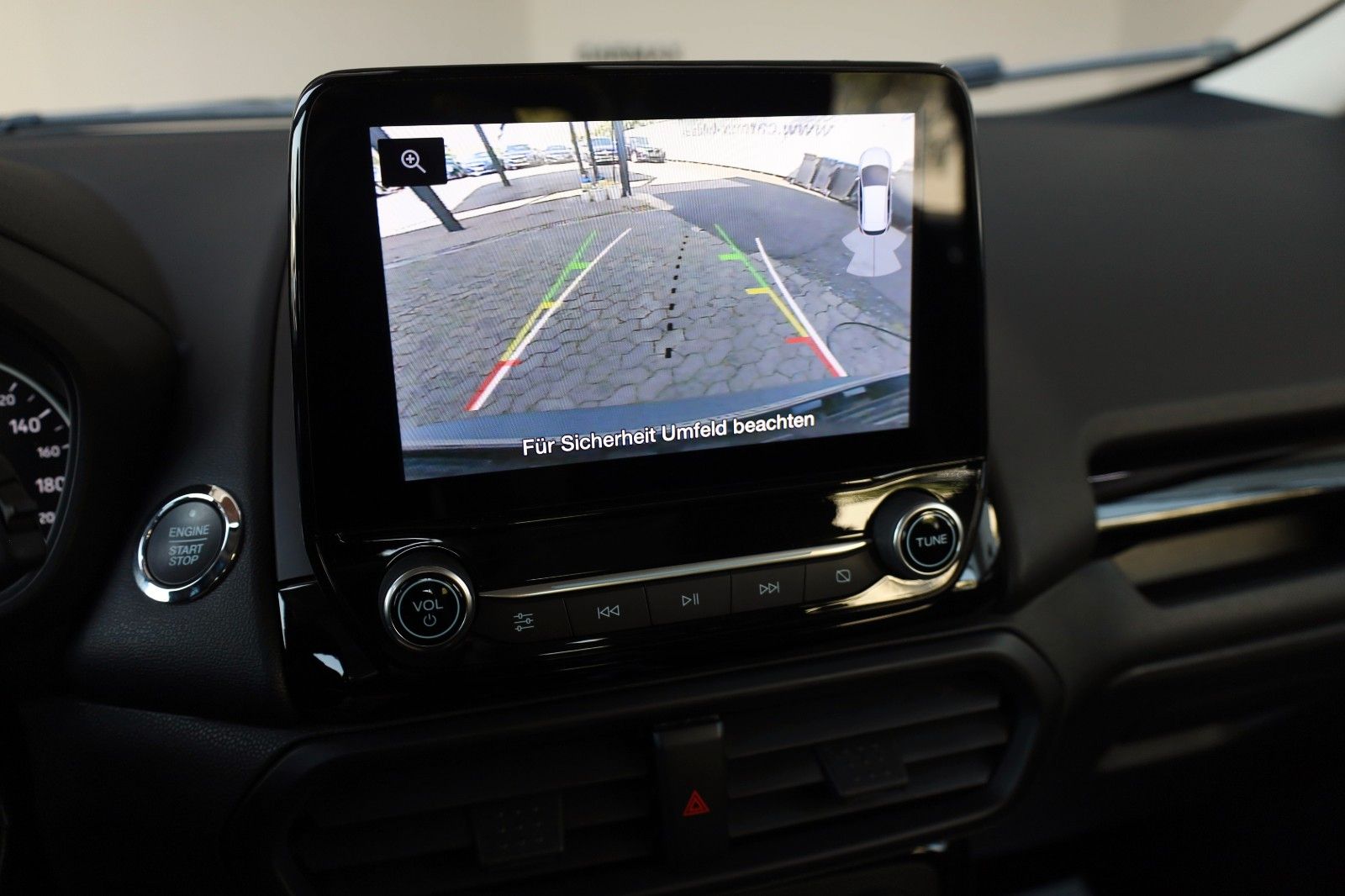 Fahrzeugabbildung Ford EcoSport Titanium Bi-Xenon,Kamera,SH,PDC,SR+WR