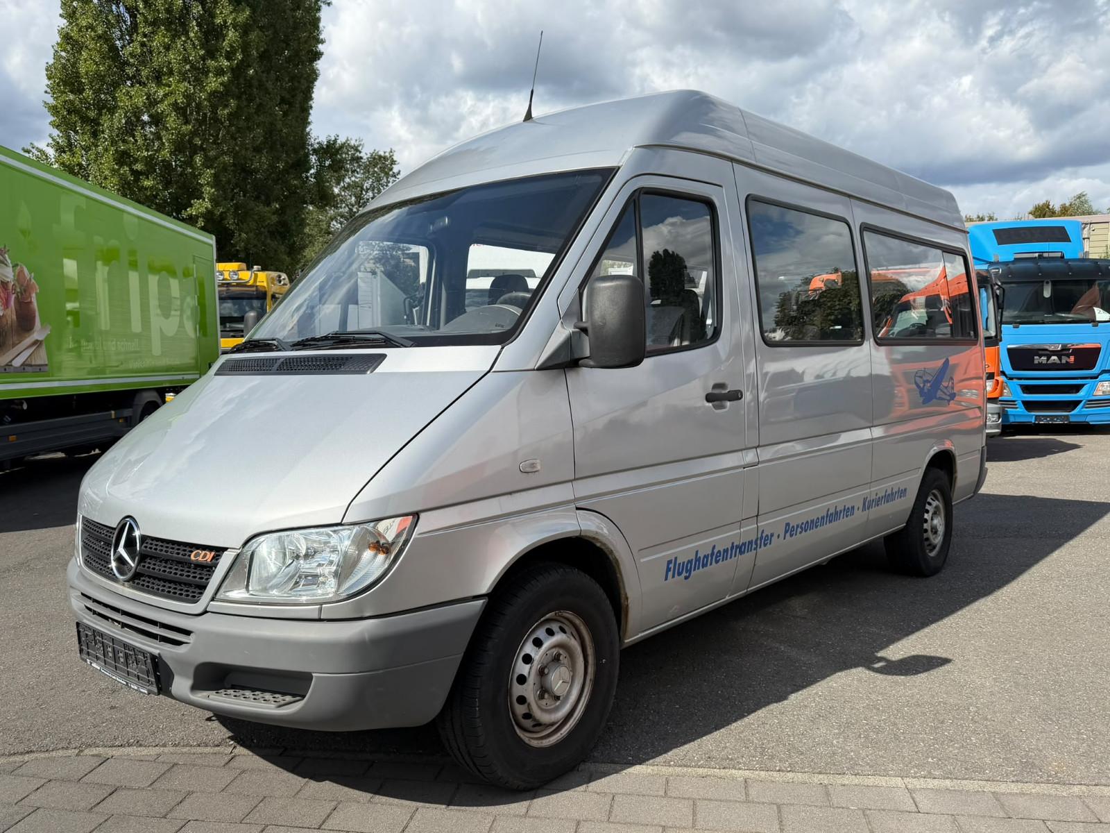 Mercedes-Benz Sprinter*9 Sitzplätze**