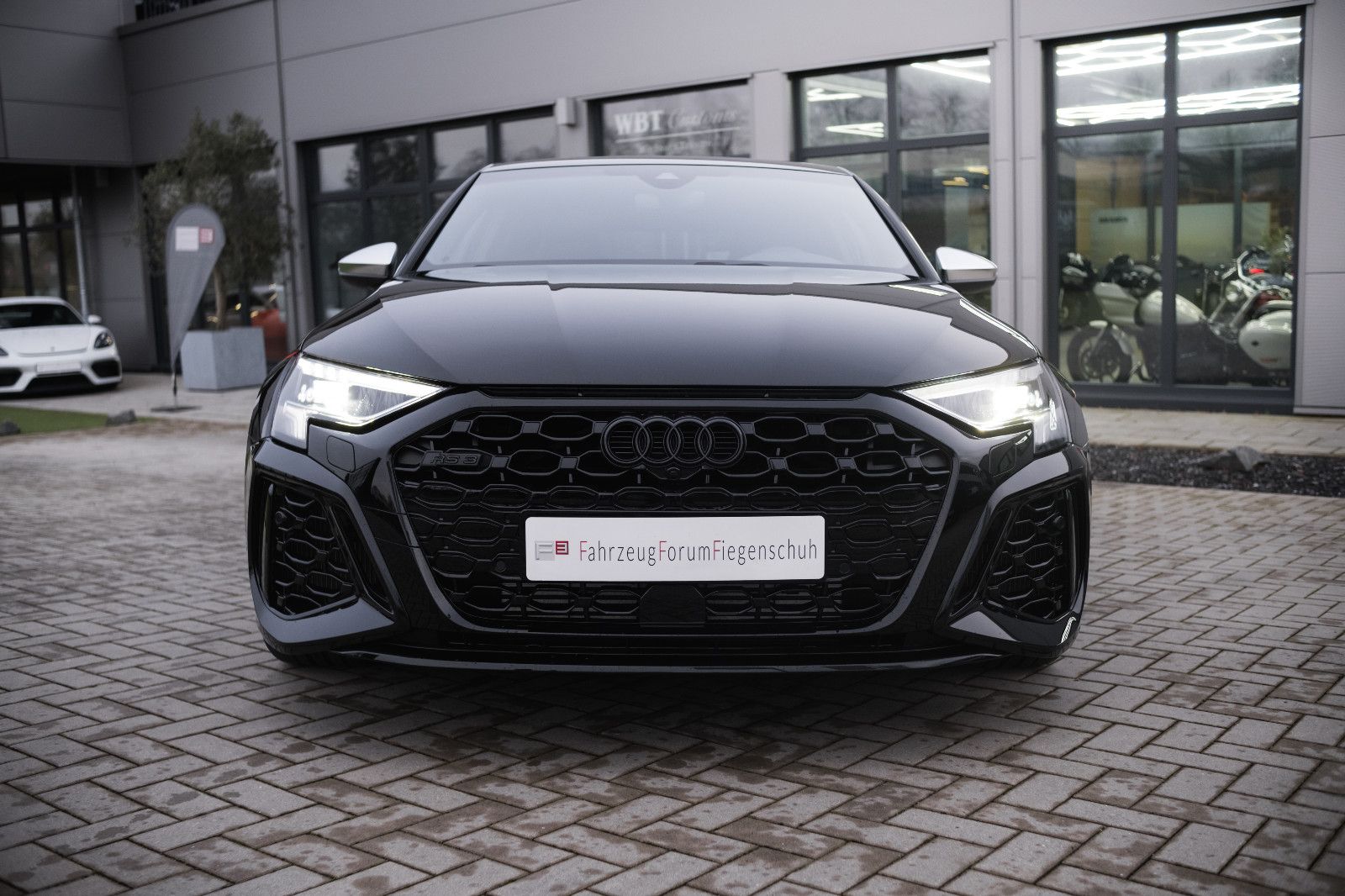 Fahrzeugabbildung Audi RS3 RS 3 Sportback-Steuer-