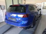 Volkswagen Passat Variant 2.0 TDI DSG R-Line NAVI H&K AHK - VW Passat Variant in Frankfurt