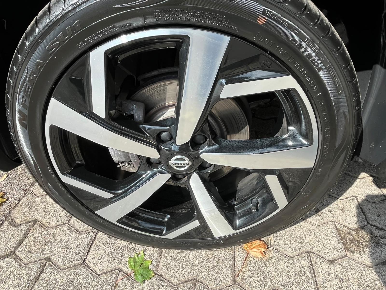 Nissan Qashqai Tekna 1,3 AUTOMATIK, LEDER
