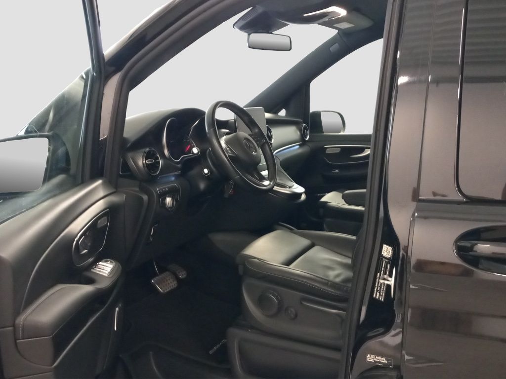 Fahrzeugabbildung Mercedes-Benz V 300 d 4MATIC AVANTGARDE EDITION Lang AHK*Leder